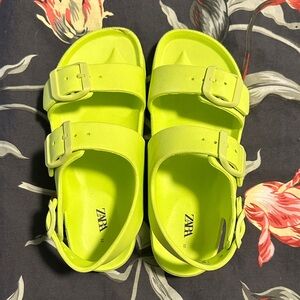 Zara Kids Neon Yellow Sandals size 32